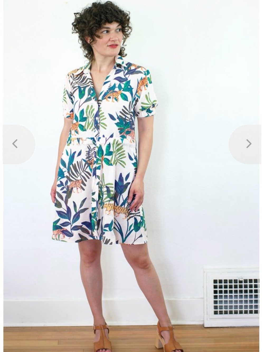Corey Lynn Calter dress size M